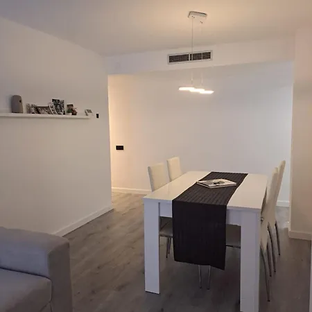 Habitacion Doble En Piso Compartido *