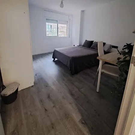 Habitacion Doble En Piso Compartido *