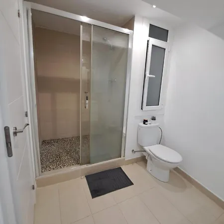 Homestay Habitacion Doble En Piso Compartido Premia De Mar